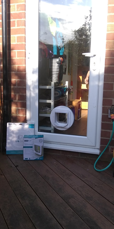 Cat flap fitters Gosforth and Jesmond