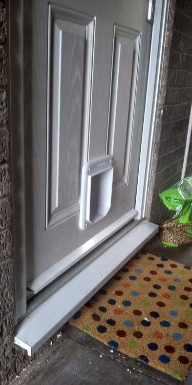 Cat and dog flap fitters Hexham and Northumberland