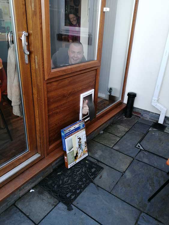 Cat and dog flap fitters Seaton Sluice and Seaton Burn
