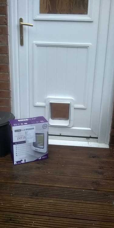 Cat and dog flap fitters Seaton Sluice and Whitley Bay