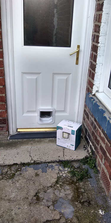 Cat and Dogflap fitters Pallion and Sunderland