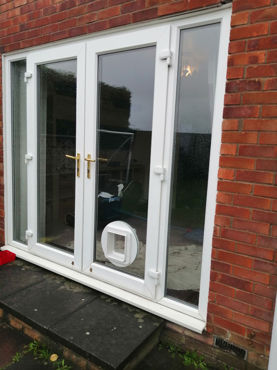 Cat and dog flap fitters Blyth and Newbiggin by the Sea