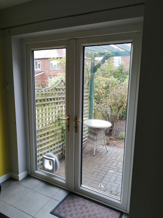 Cat and dog flap fitters Gosforth and Newcastle