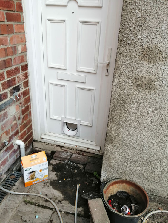 Cat flap fitters Bishop Auckland