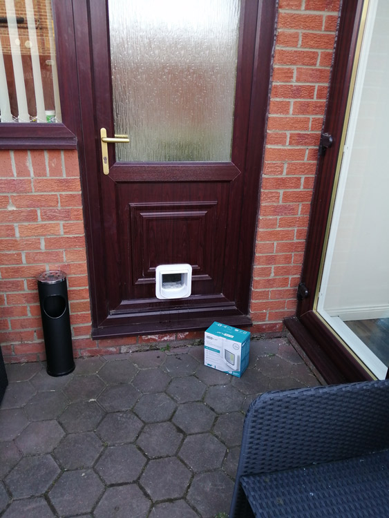 Cat flap fitters Jarrow and South Shields