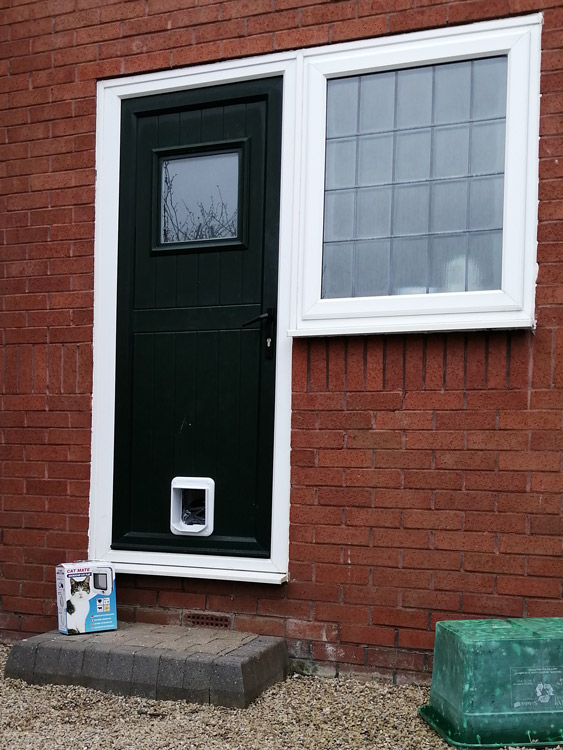 Cat flap fitters Newton Aycliffe and Darlington