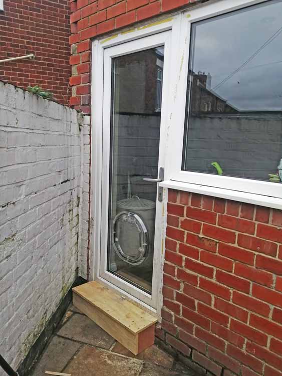 Cat flap fitters Earsdon and North Tyneside