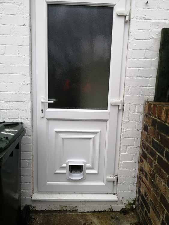 Cat flap fitters Forest Hall and North Tyneside