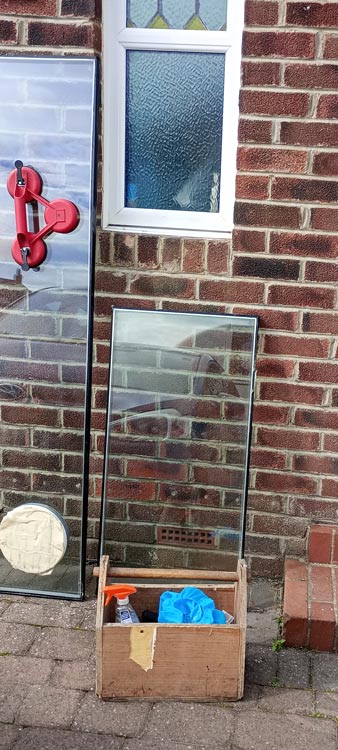 Glass suppliers near me