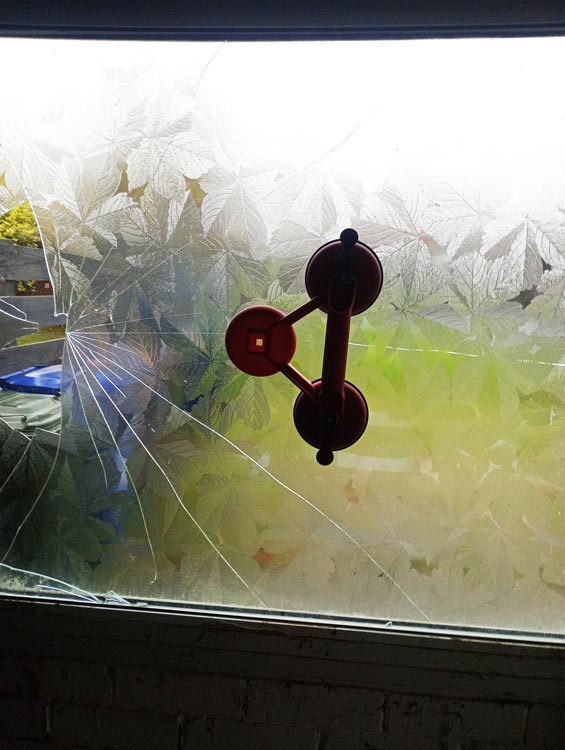 Toughened safety glass prices near me Toughened safety glass prices near me