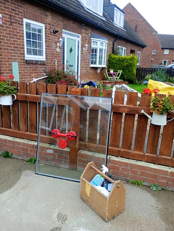 Toughened safety glass prices near me Toughened safety glass prices near me