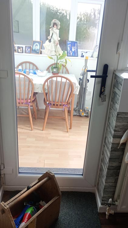 Toughened glass suppliers near me