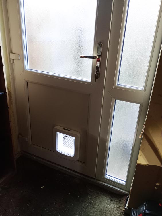 Cat flap fitters near me