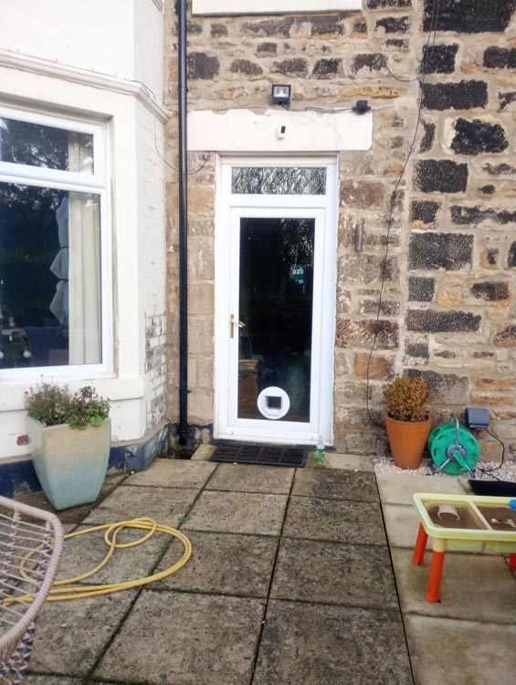 Acoustic triple glazed units