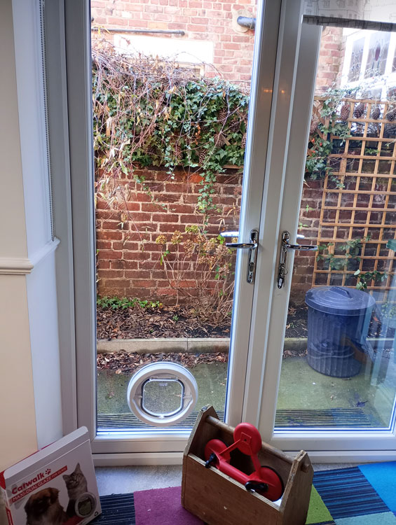 Toughened safety glass suppliers near me