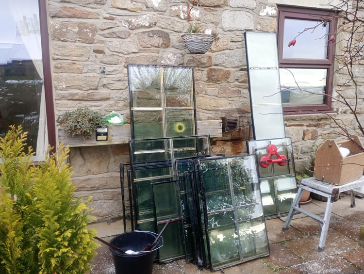 Toughened safety glass suppliers near me