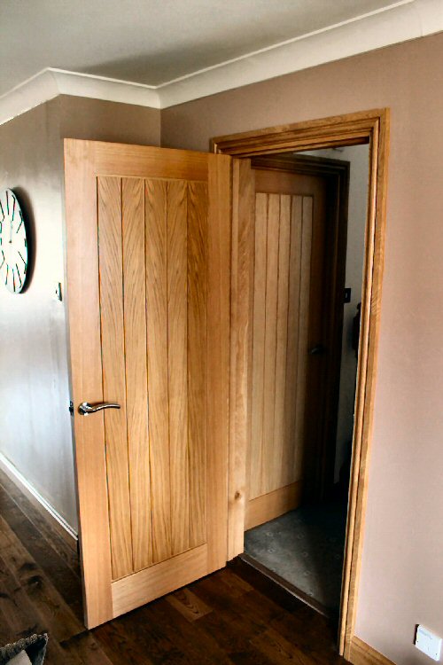 Expertly fitted solid oak door