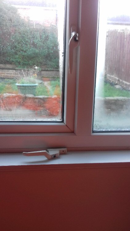 PVC windows replacement handles Newcastle - broken handles replaced